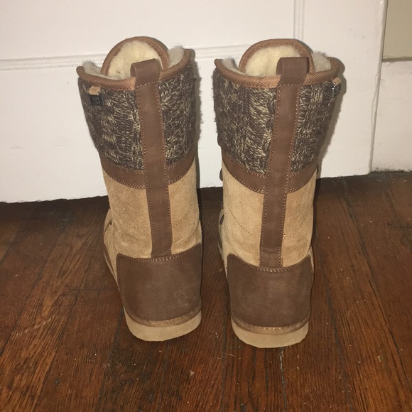 Canadian made genuine sheepskin & leather Boots - Picture 3 of 6